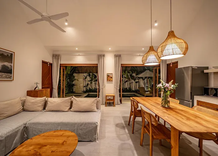 Allegra * Uluwatu (Bali)